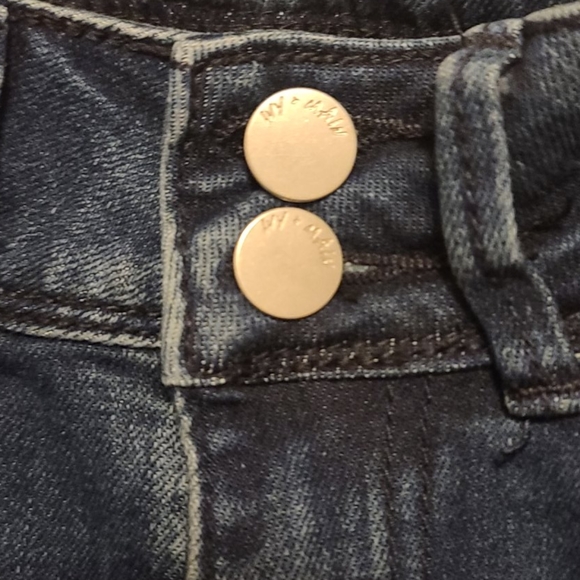 Jeans - Picture 4 of 4